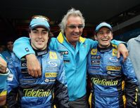 Alonso_Briatore_Fisichella_060305_15.jpg