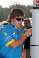 Alonso_040905_2.jpg