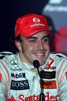 Alonso_071007_20.jpg