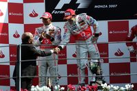 Alonso0900907_14.jpg